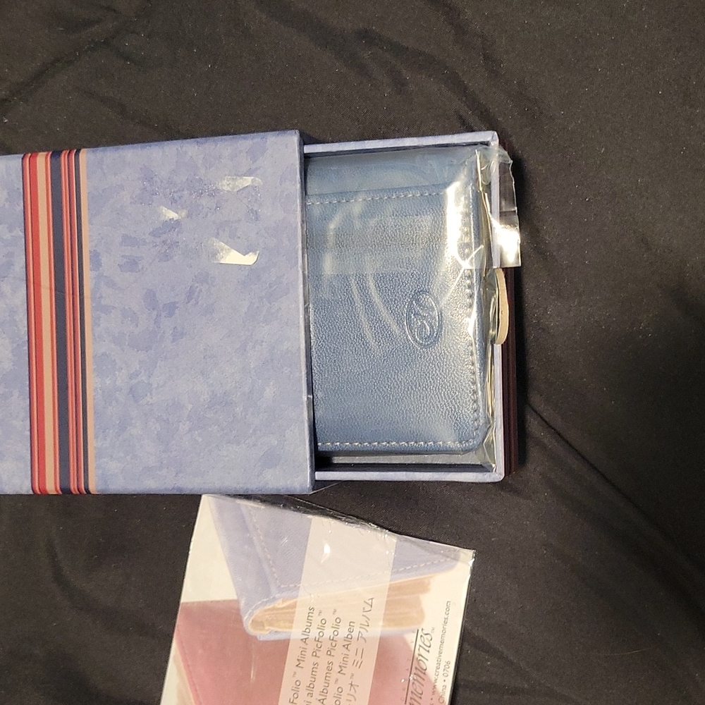 Creative memories wallet